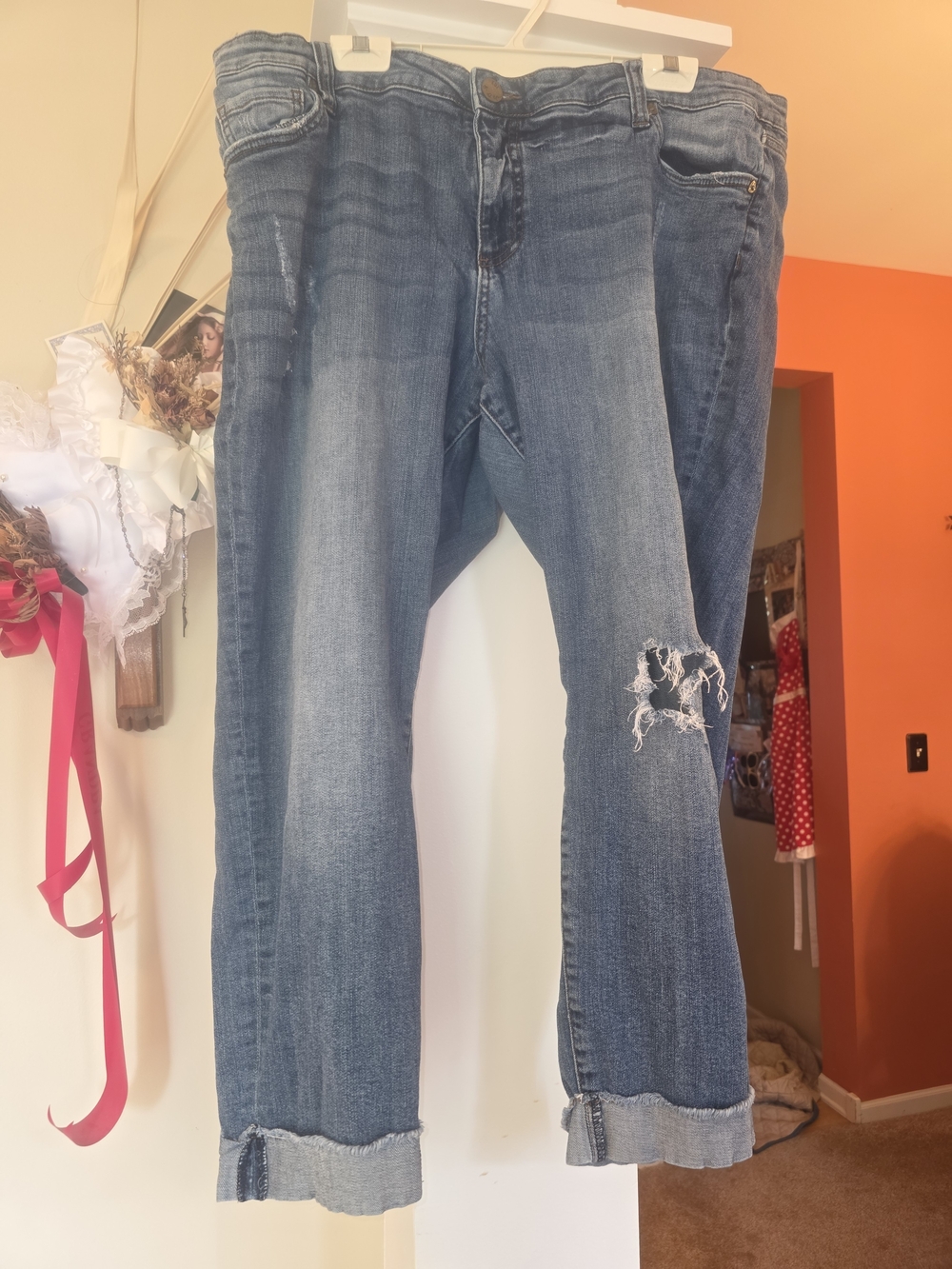 Kut from the Kloth Medium Blue Distressed Boyfriend Jeans- STITCH FIX